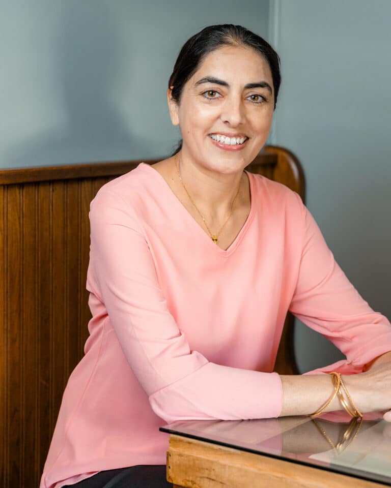 Rosie Kaur, Realtor at Russell Team Real Estate